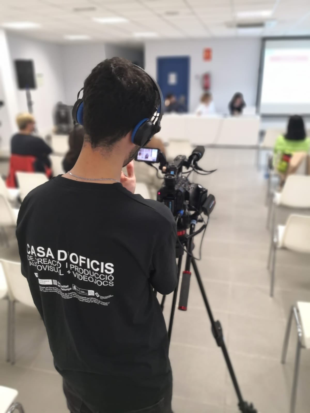 alumne d'audiovisuals